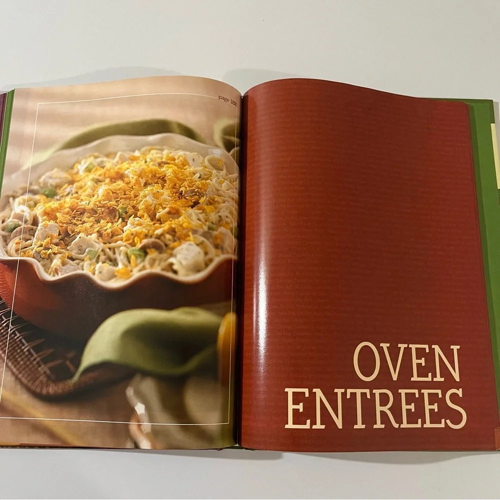 Taste of Home 2009 Slow Cooker & One Dish Recipes Cookbook - Yellow and Red